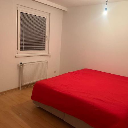 Sehr Schone Zimmer 1 In Wien Favoriten Экстерьер фото