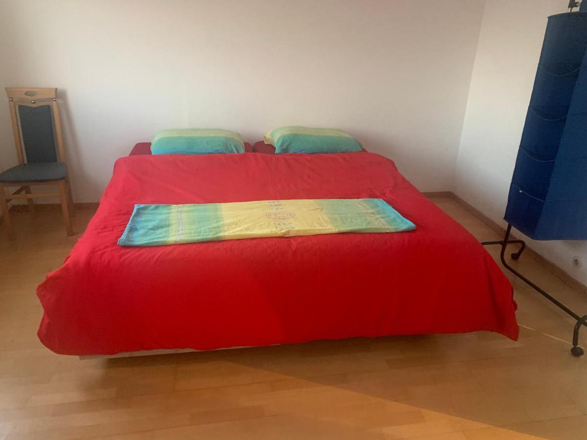 Sehr Schone Zimmer 1 In Wien Favoriten Экстерьер фото